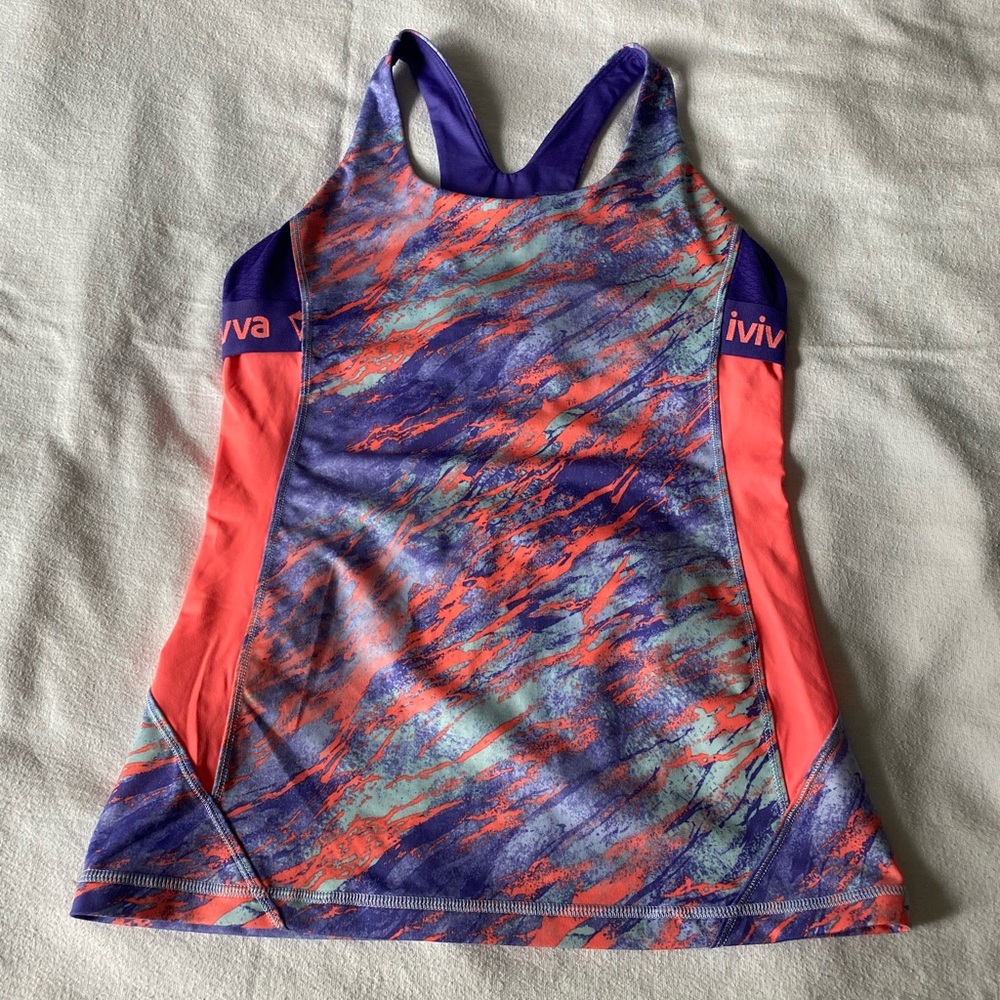 Ivivva athletic top
